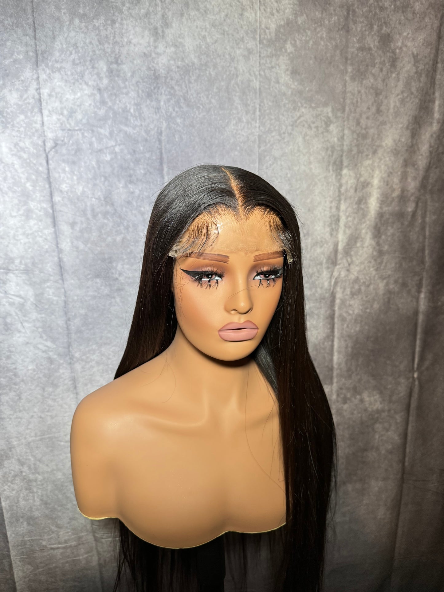 Noir Classic Middle Part Straight Ready To Wear Glueless Wig